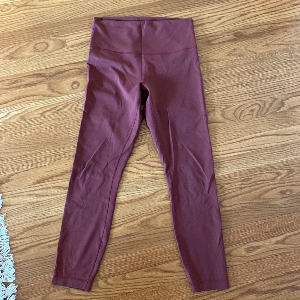 Lululemon maroon yoga pants